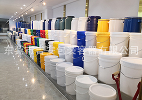日韩大奶子吉安容器一楼涂料桶、机油桶展区